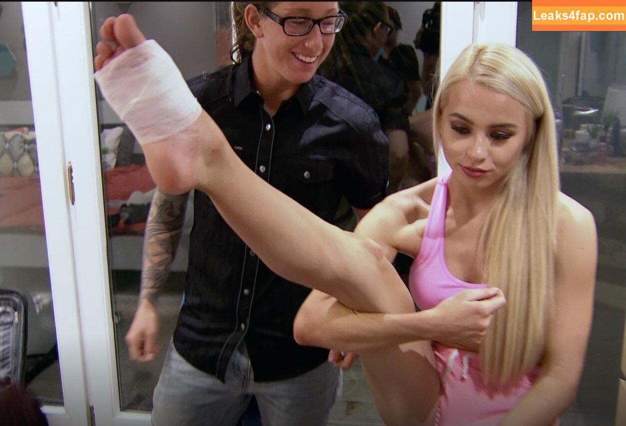 Melissa Reeves /  leaked photo photo #0025