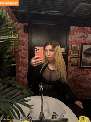 mirandapanda69 photo #0074