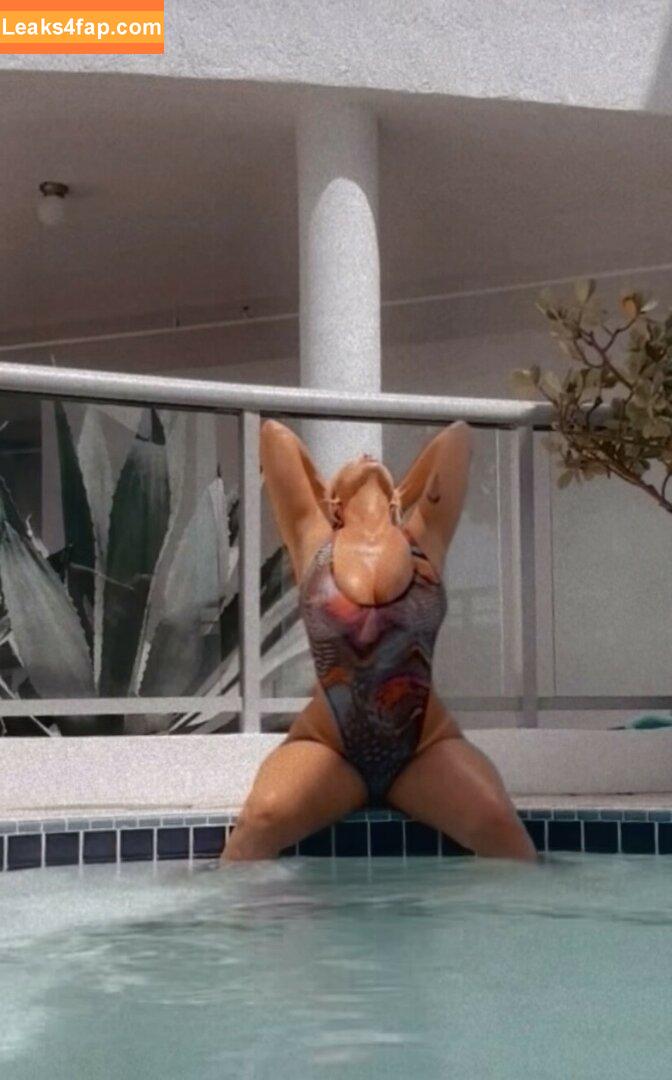 Molly Cavalli / https: / iammollycavalli / iammollyxoxo leaked photo photo #0045