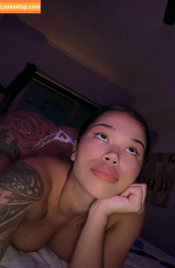 Mulan Hernandez / mulanhern / mulanhernandez leaked photo photo #0011