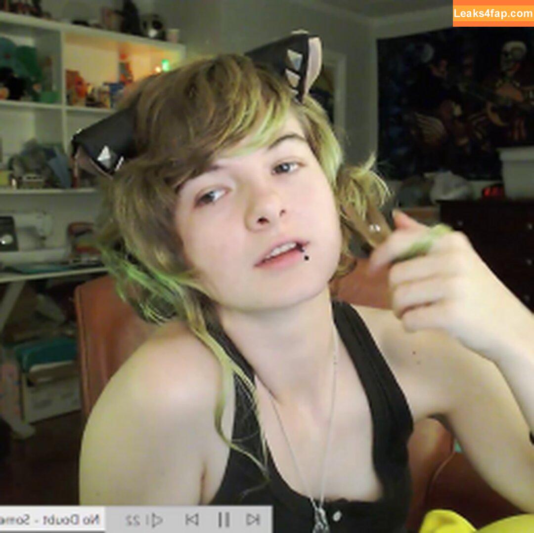 Nami3neko / nami_neko3 leaked photo photo #0082