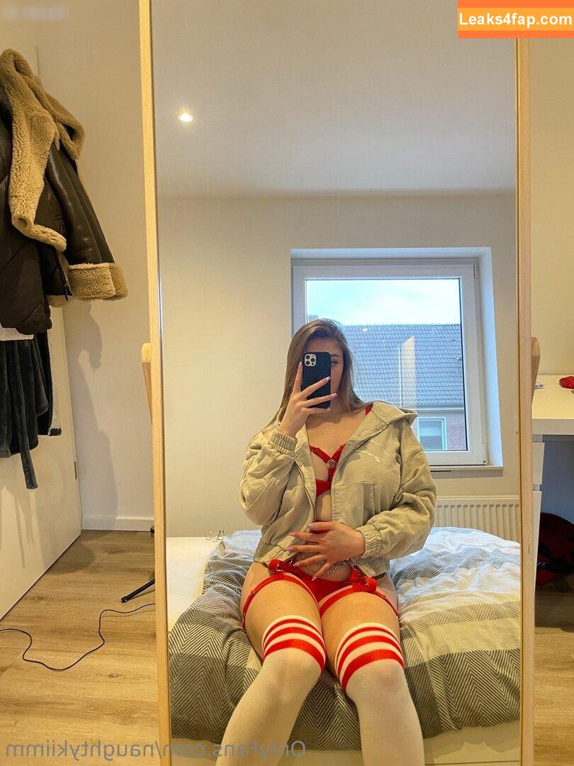 naughtykiimm /  leaked photo photo #0029