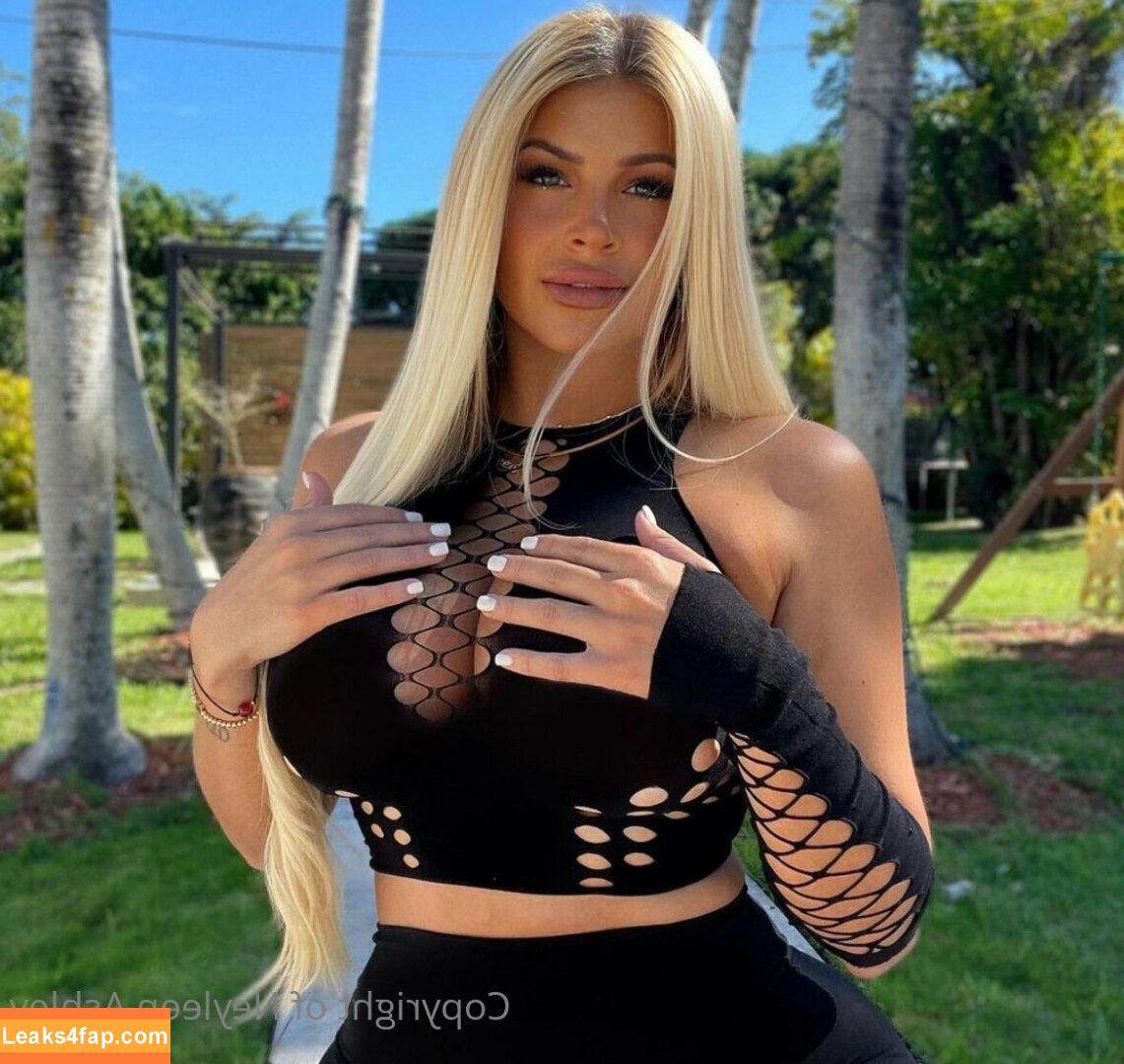 Neyleen Ashley /  leaked photo photo #0016