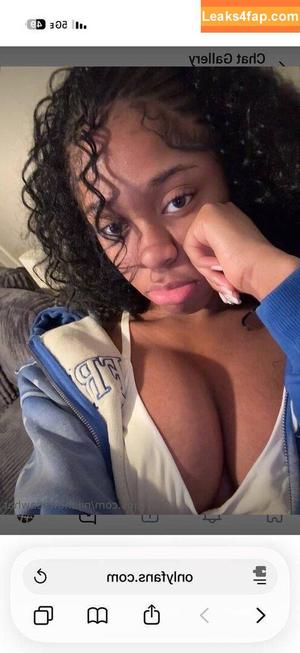 Nijahownsaglock photo #0004