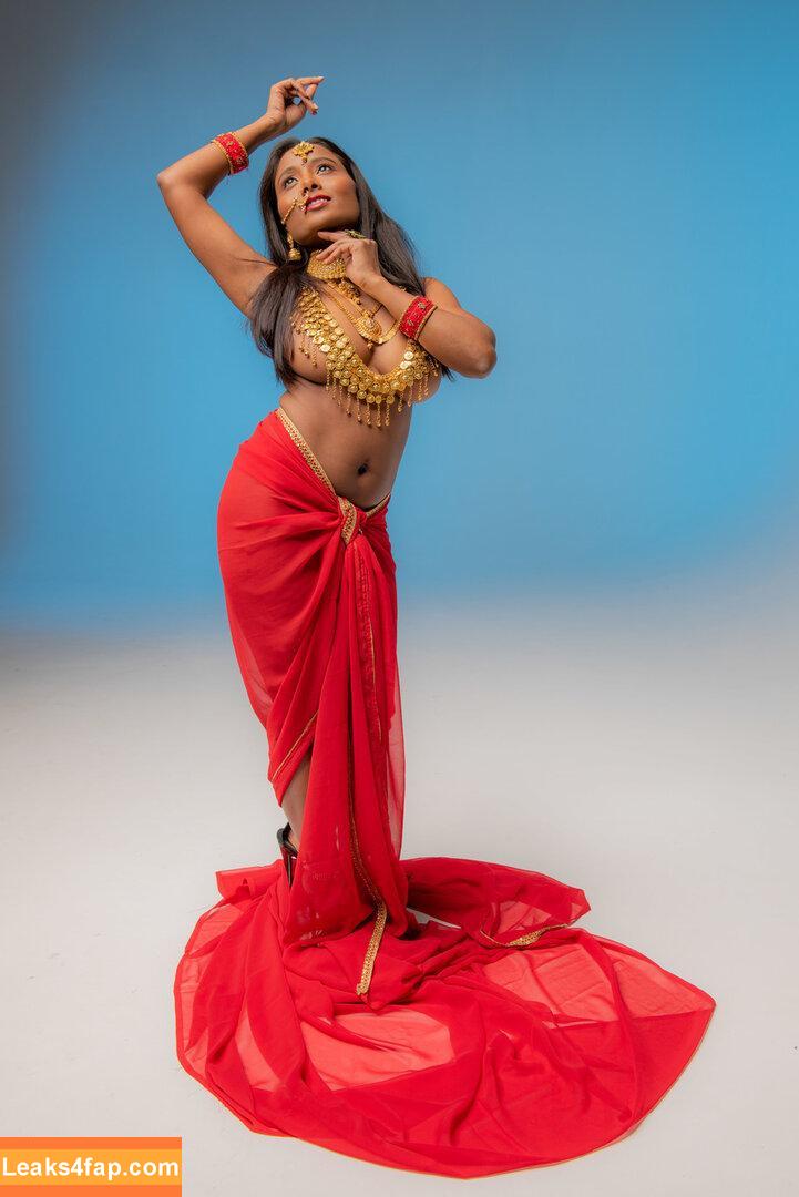 Nikita Gokhale / Nikita Gordijn / nikitagokhale leaked photo photo #0101