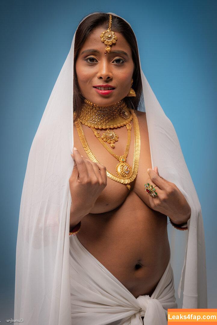 Nikita Gokhale / Nikita Gordijn / nikitagokhale leaked photo photo #0114