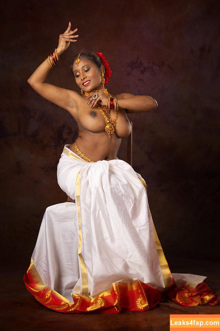Nikita Gokhale / Nikita Gordijn / nikitagokhale leaked photo photo #0119