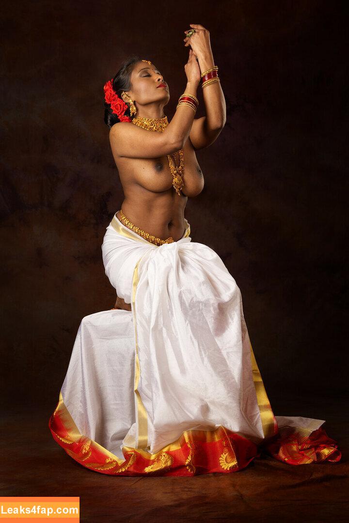 Nikita Gokhale / Nikita Gordijn / nikitagokhale leaked photo photo #0120