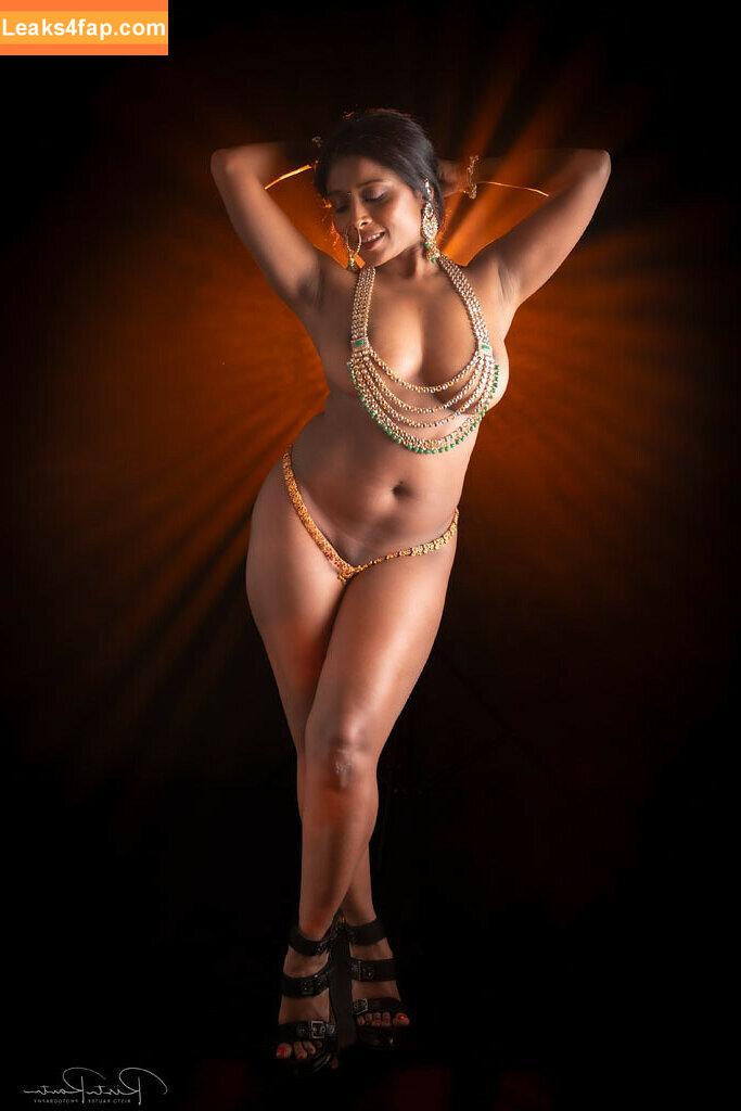Nikita Gokhale / Nikita Gordijn / nikitagokhale leaked photo photo #0133