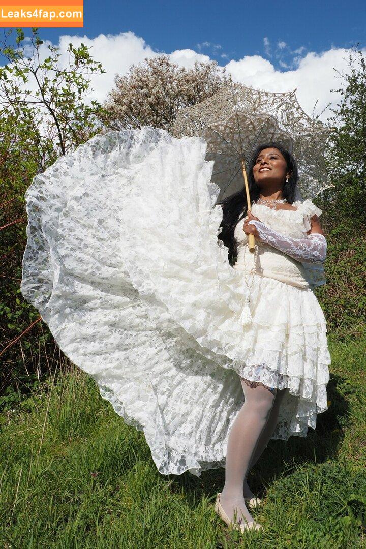 Nikita Gokhale / Nikita Gordijn / nikitagokhale leaked photo photo #0173