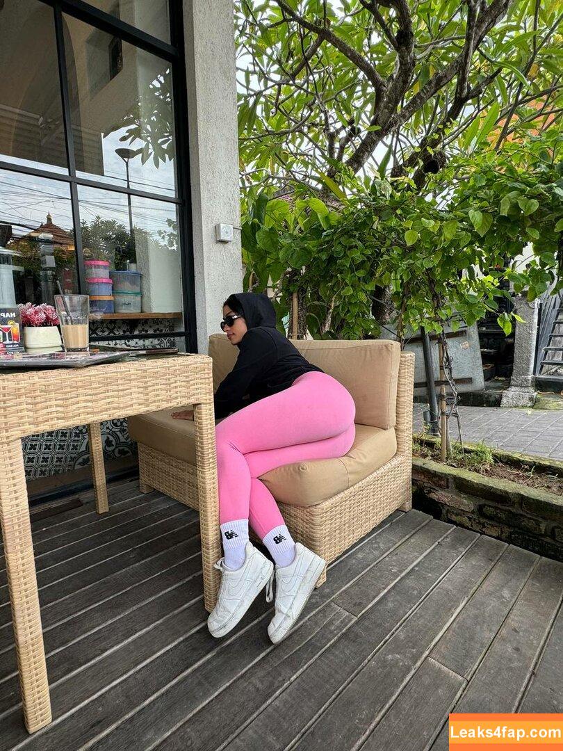 Okyyoliviaa / Ceboloky / Oky Olivia / mastermarcelo5 / okyyloiviaa leaked photo photo #0053
