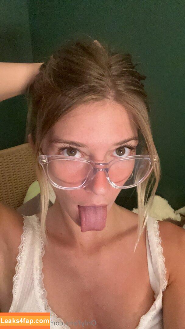 Oliviahansley / oliviahensleyy_ leaked photo photo #0028