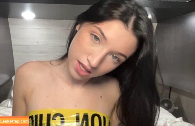 ookbaby / avery.lyn1 / loveivyy / spicyivyxx leaked photo photo #0003
