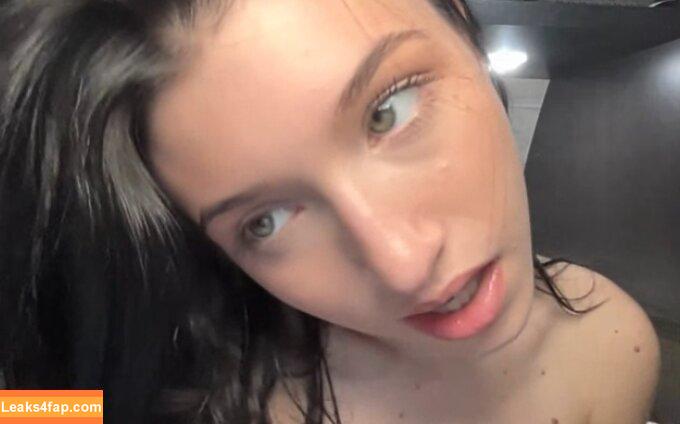 ookbaby / avery.lyn1 / loveivyy / spicyivyxx leaked photo photo #0008
