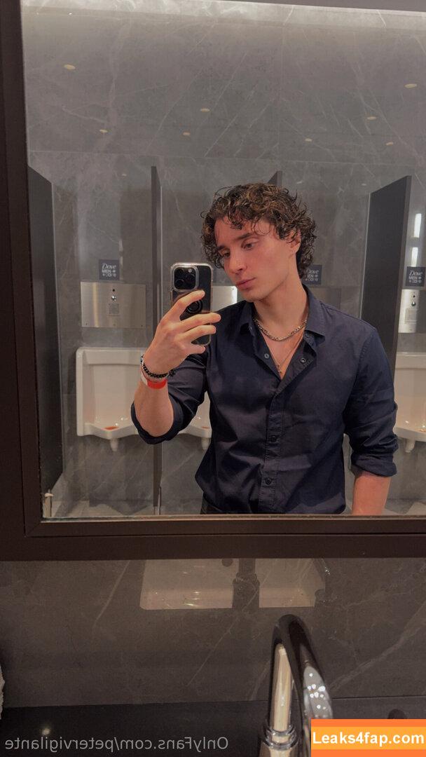 petervigilante /  leaked photo photo #0003