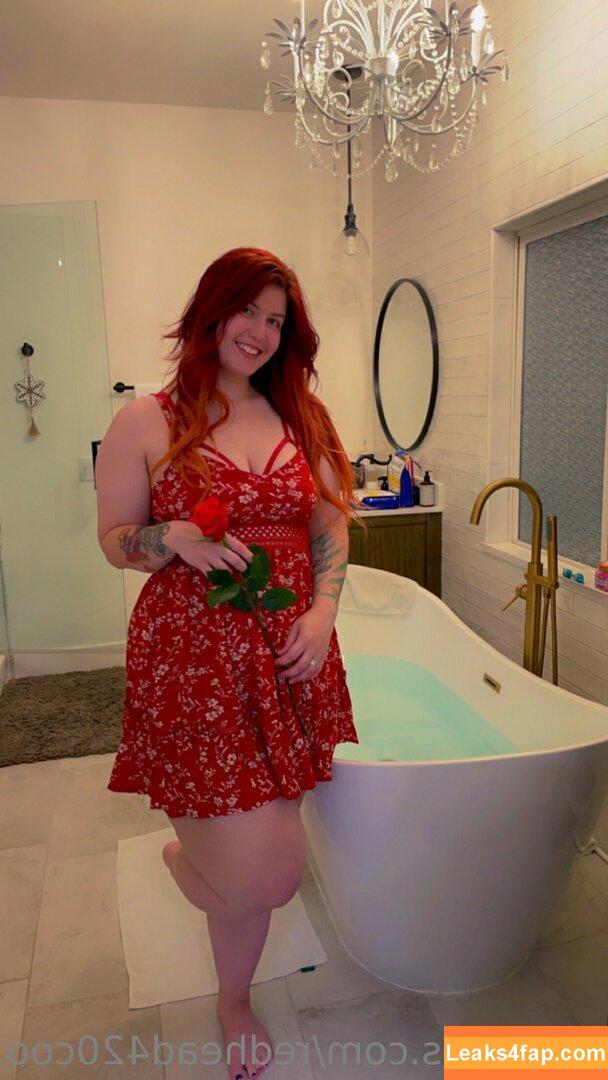 redhead420coo / Redhead420 / redhead.420 leaked photo photo #0021