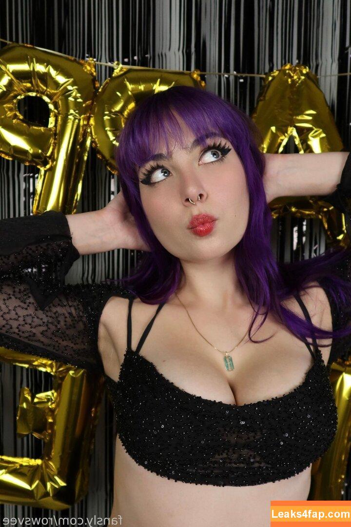 Rowsvee leaked photo photo #0962