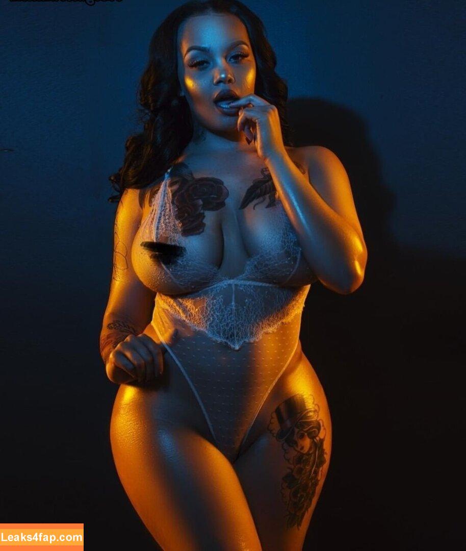 Sara Gold / iamsaragold leaked photo photo #0005