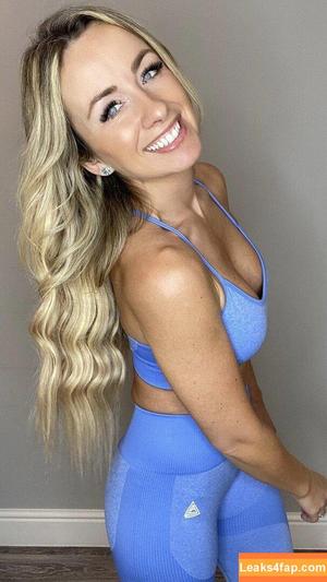 Sarah Jean Underwood photo #0003