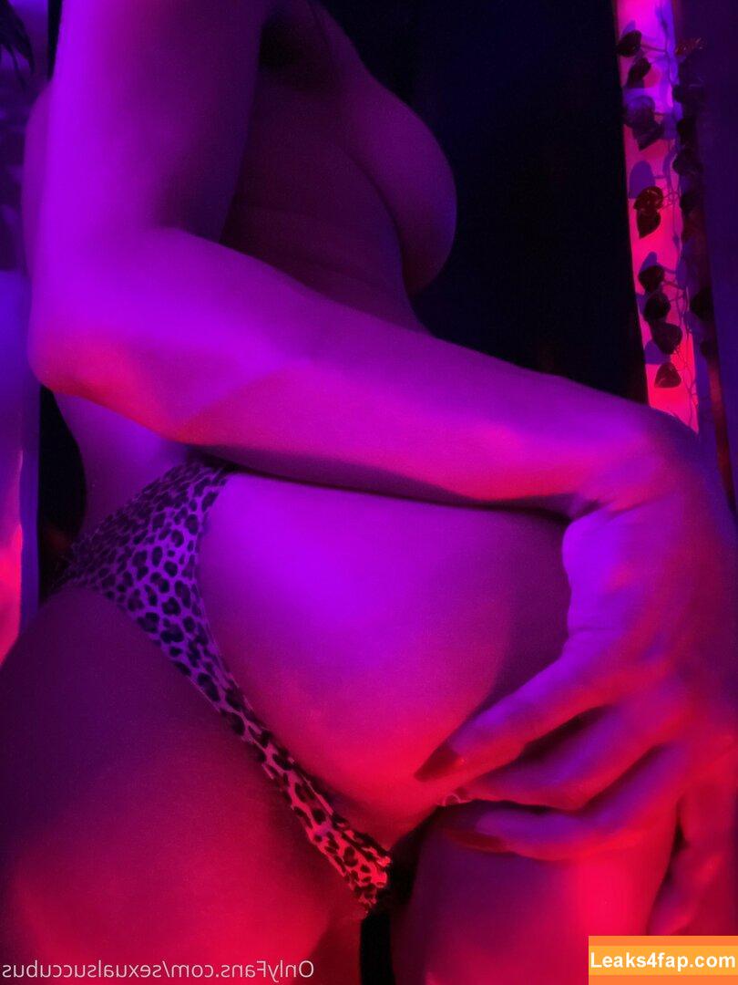Sexualsuccubus / wrappedindesiree leaked photo photo #0017