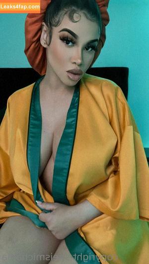 Sheismichaela photo #0122