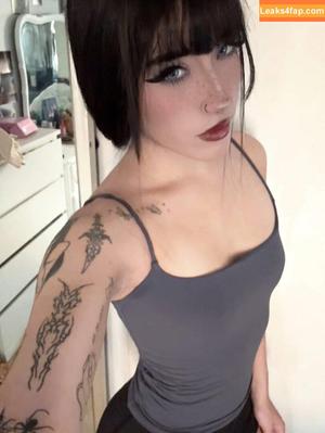 Shilynn Velez photo #0001