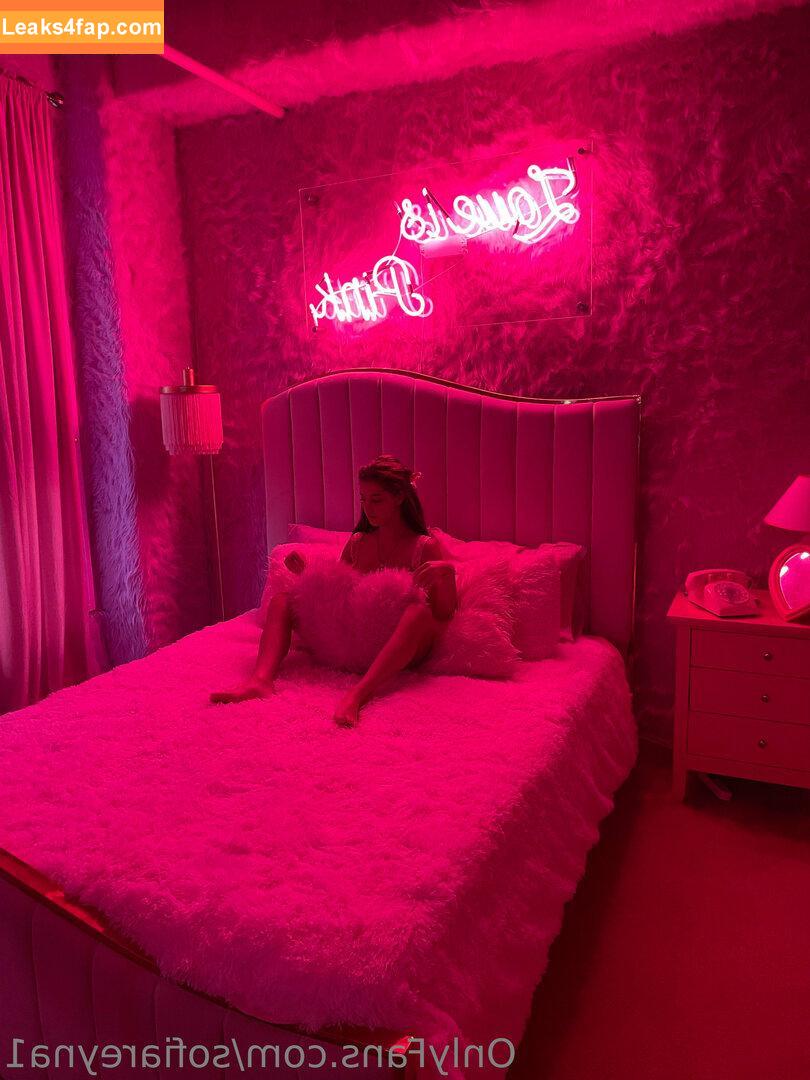 sofiareyna1 /  leaked photo photo #0011