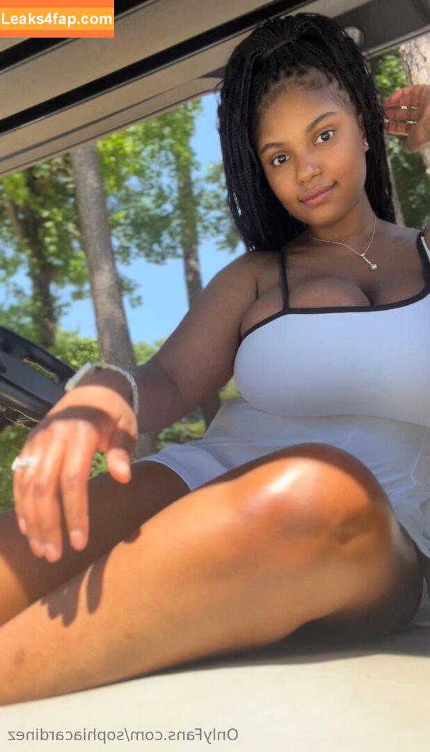 sophiacardinez / sophiacardenas leaked photo photo #0011