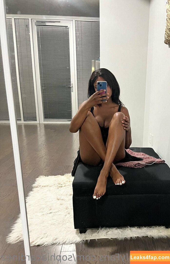 sophiacardinez / sophiacardenas leaked photo photo #0024