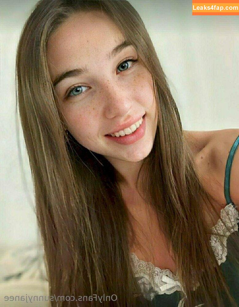 sunnyjanee / sunnyjane_ leaked photo photo #0037