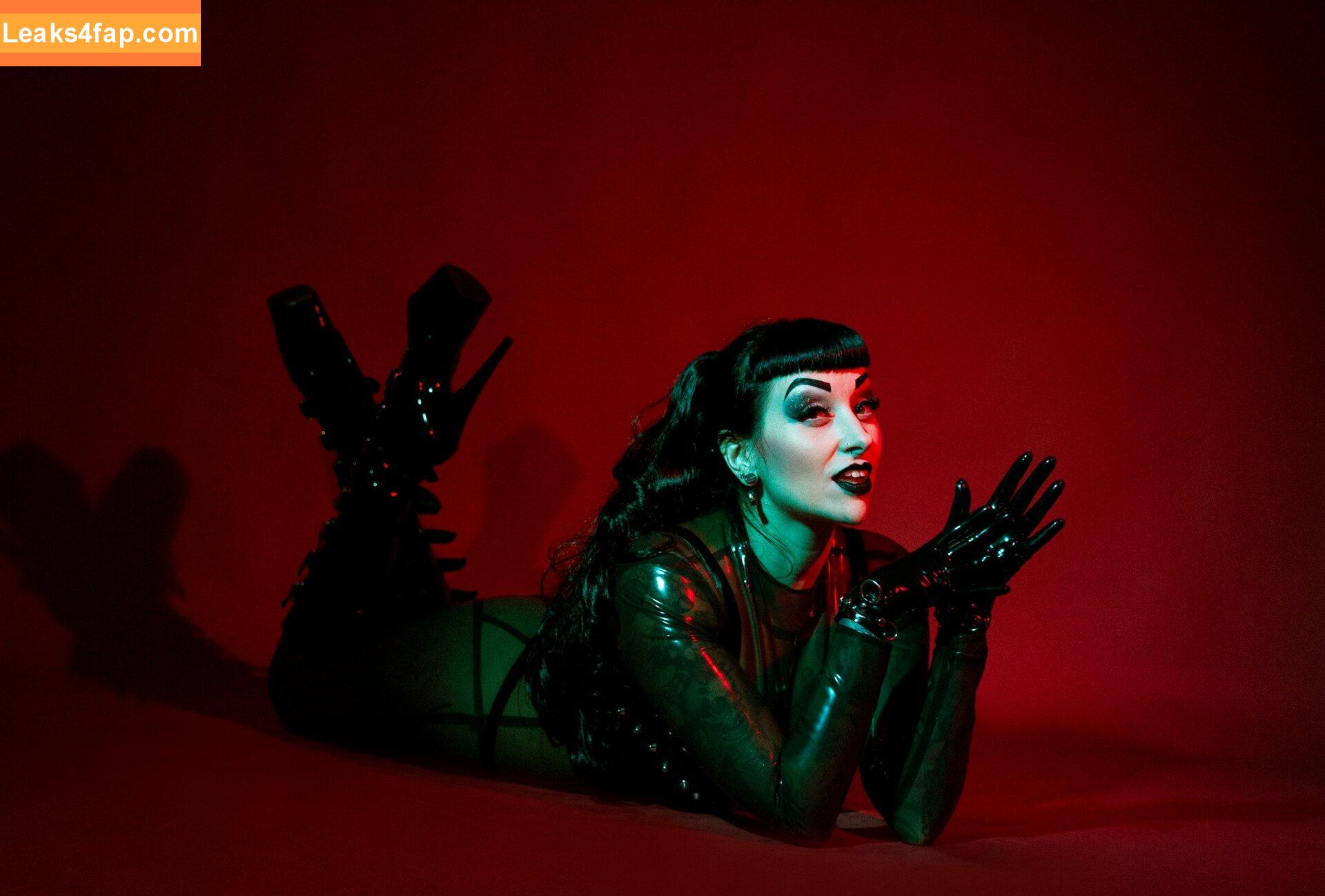 The Pegging Index / AlessaloveX / alessalove.x / katopunk leaked photo photo #0175