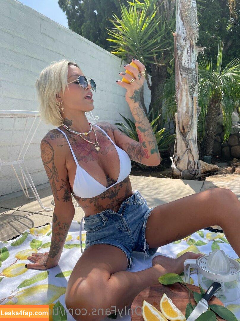 tinalouise /  leaked photo photo #0024
