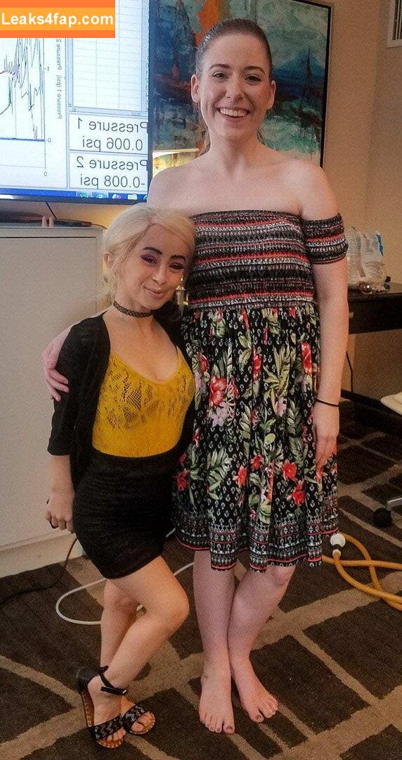 Tiny Texie / officialtinytexie leaked photo photo #0034