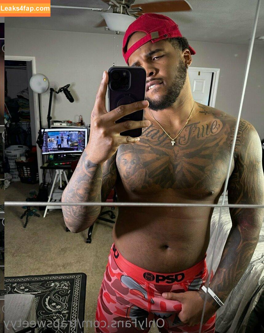 trapsweetyy / trappsweetyy leaked photo photo #0020