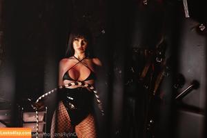 uncensoreddom photo #0025