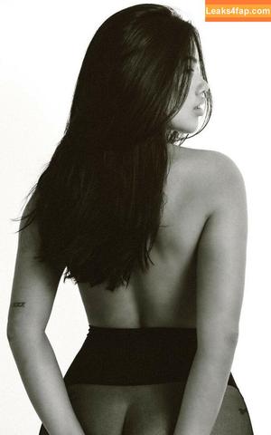 Valentina Rueda photo #0050