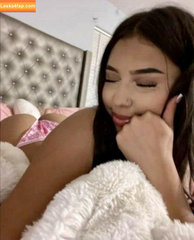 Weluvanahii / Anahi leaked photo photo #0005