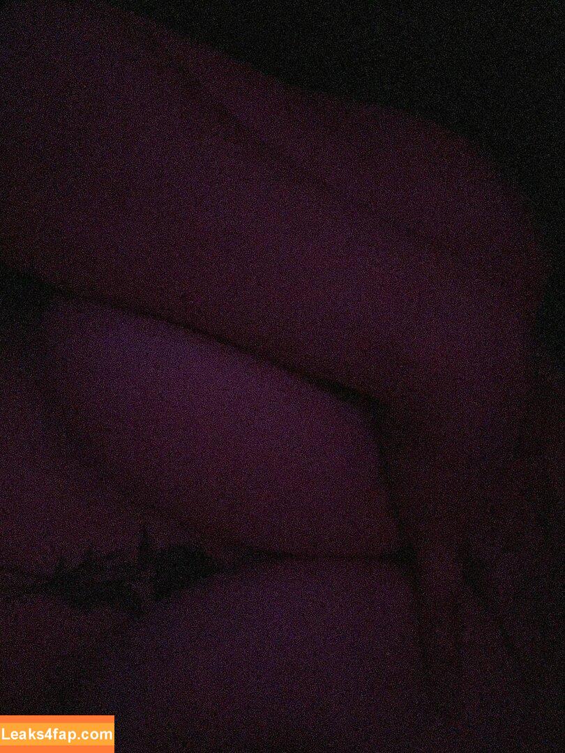 Winnie / littlewinnie / mrclitbull / winnieechang leaked photo photo #0013