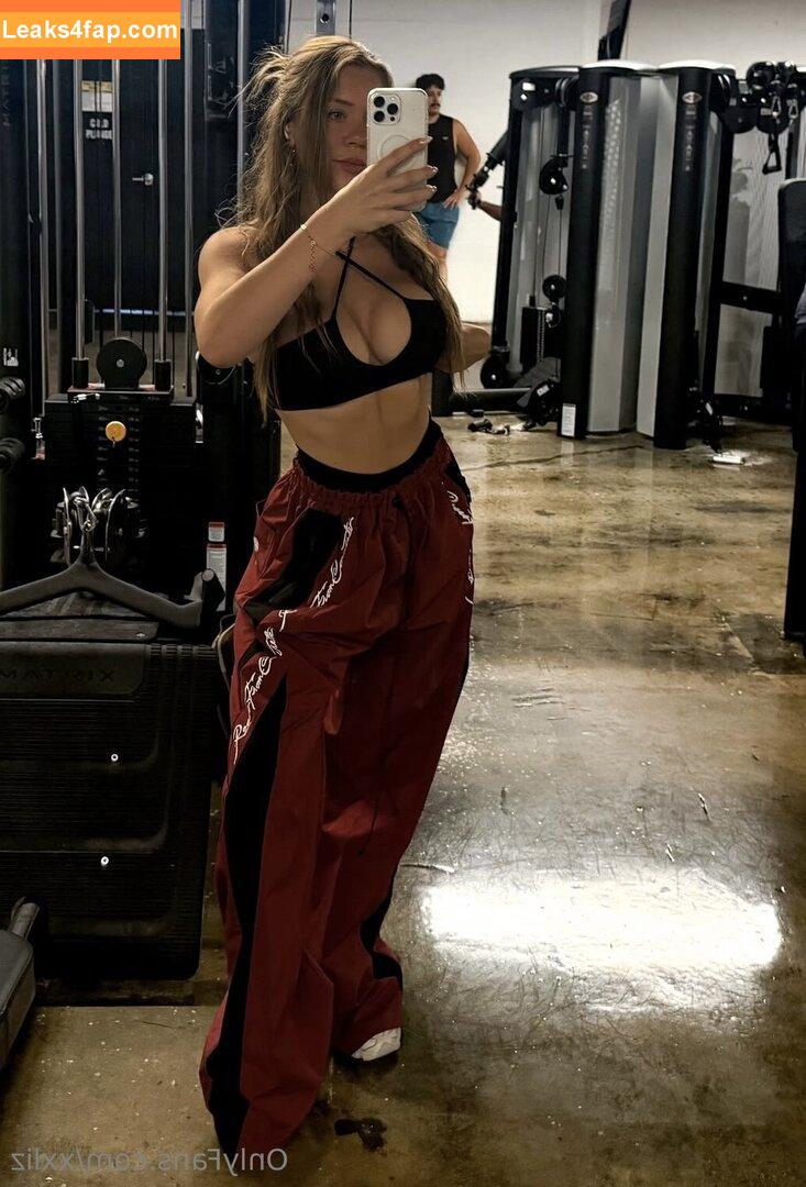 xxliz / xxliz_xx leaked photo photo #0021