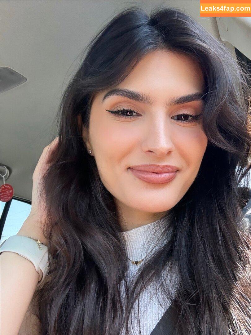 yaelaris /  leaked photo photo #0022