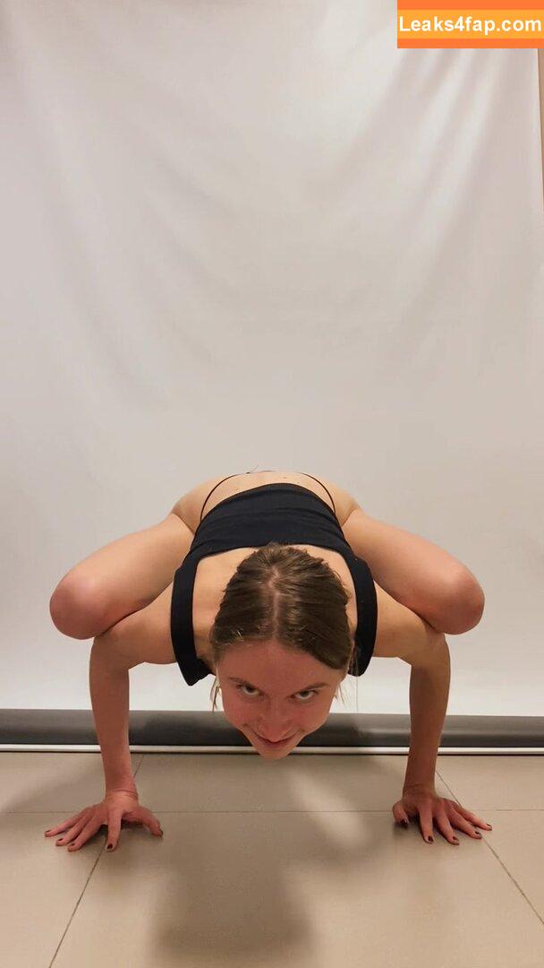 YouRina / https: / you.rinaaa слитое фото фото #0329