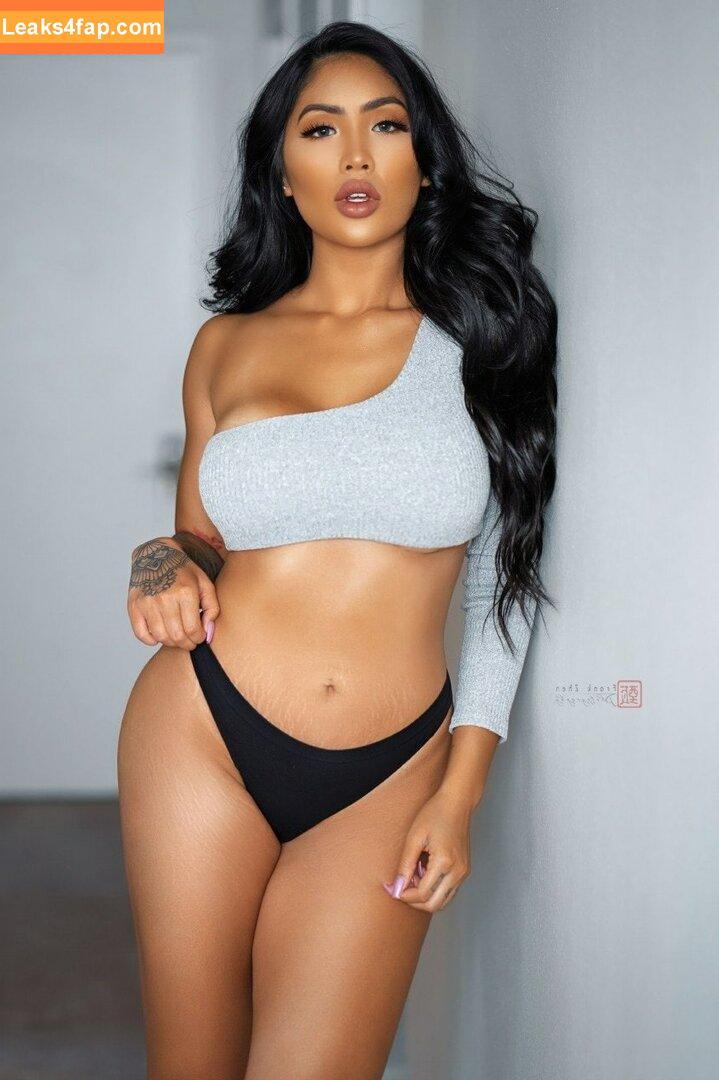 Marie Madore / marie_madore leaked photo photo #0045