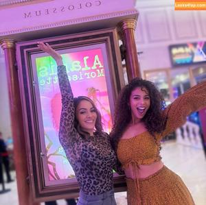 Melissa Santos фото #0012