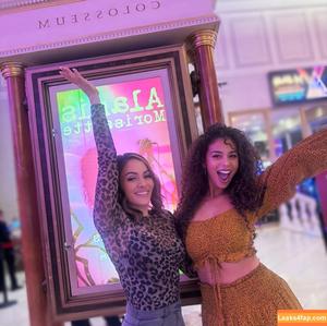 Melissa Santos фото #0015