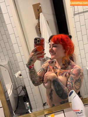 Peta Lloyd фото #0004