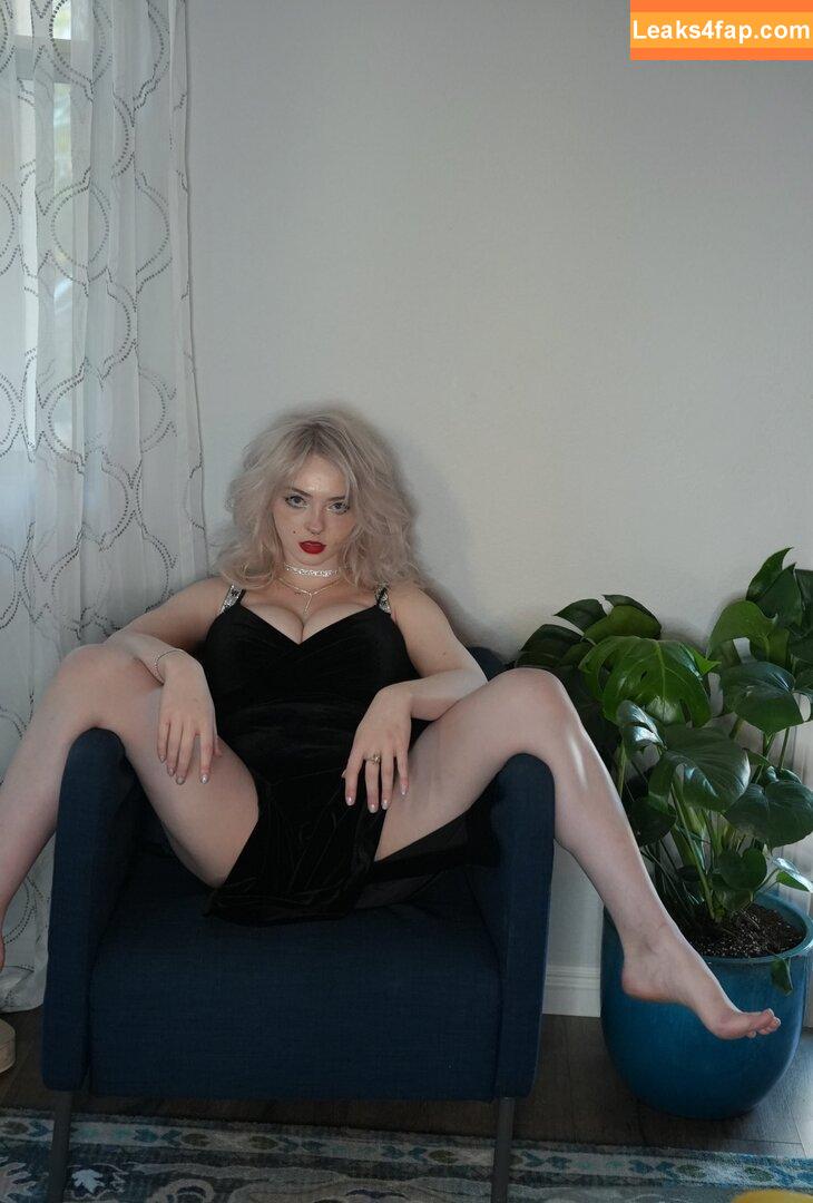 Saharanotthedesert / Turnipfaced / saharasands69 leaked photo photo #0001