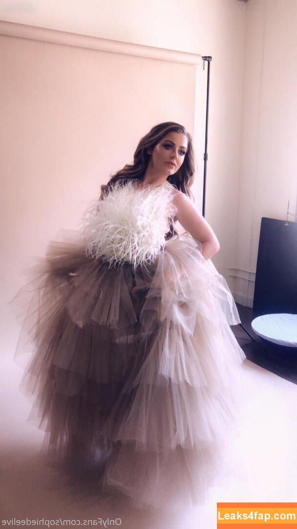 Sophie Dee / Sophiedeelive / https: / sophiedee leaked photo photo #0291