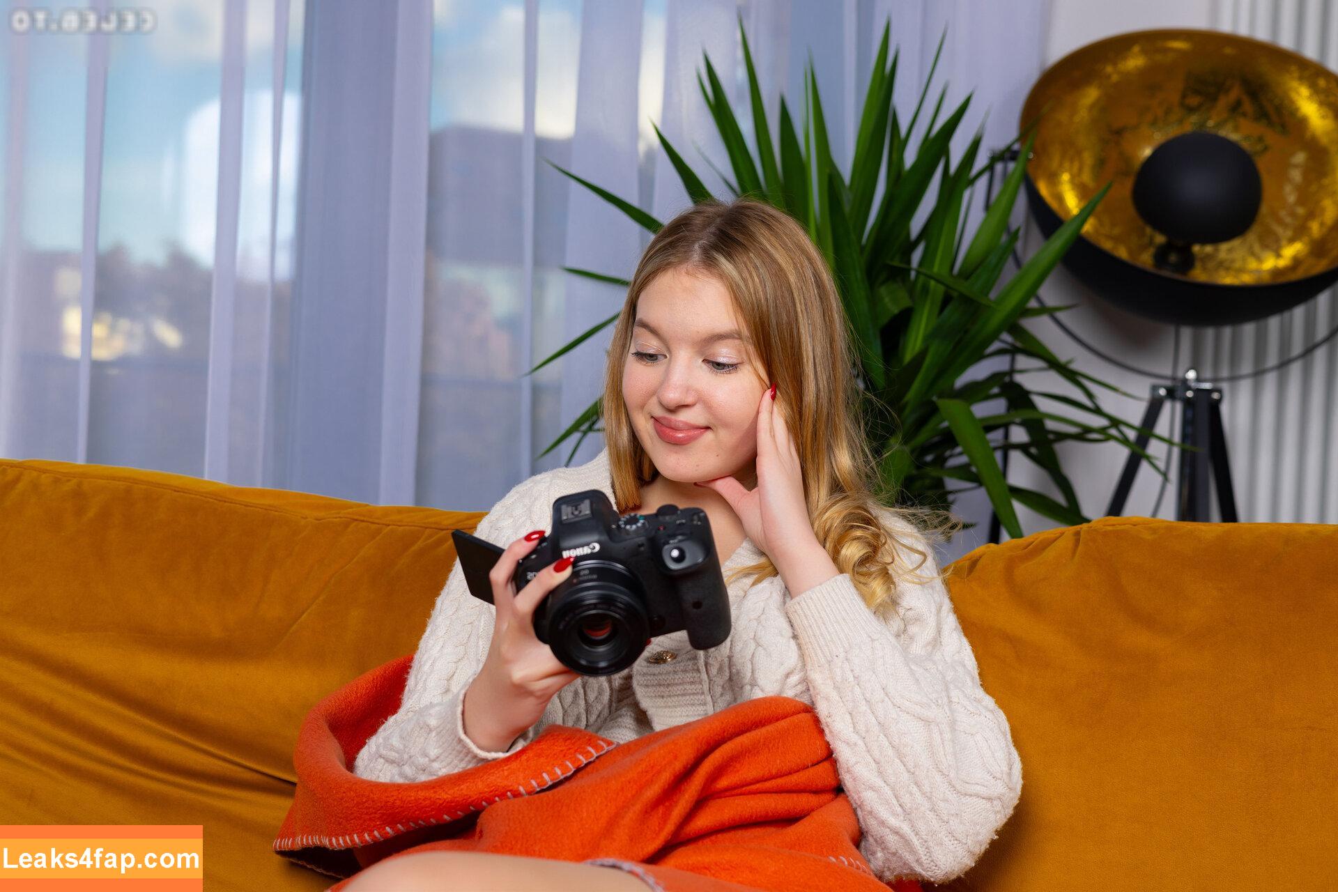 303 /  слитое фото фото #1109