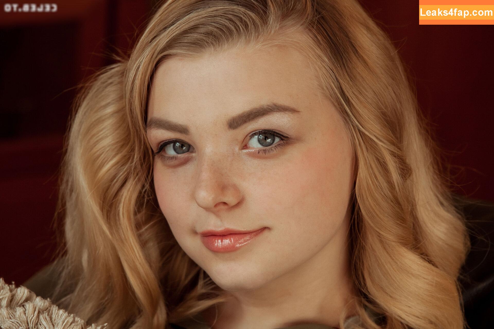 303 /  слитое фото фото #1588