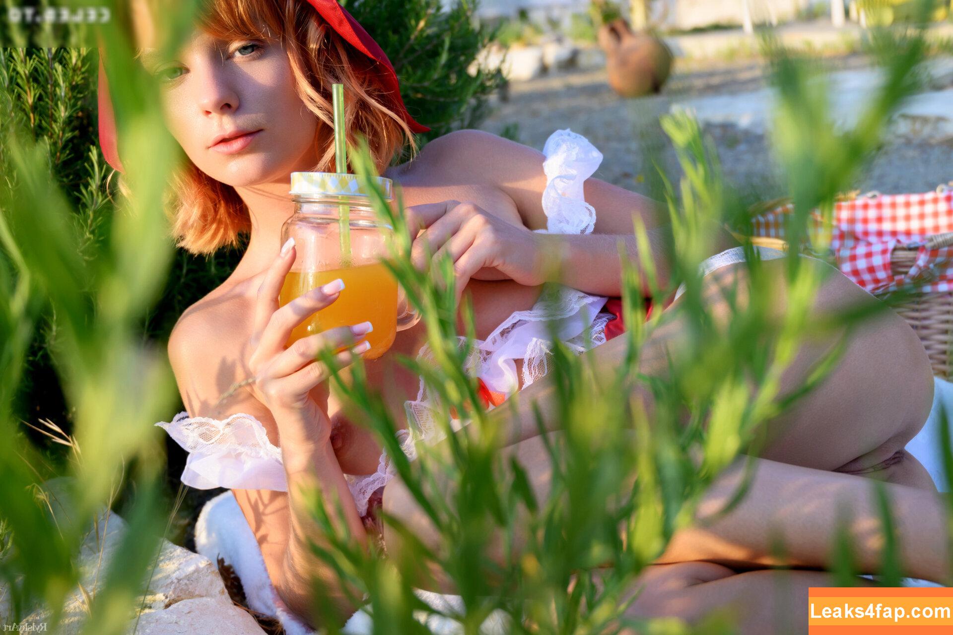 303 /  слитое фото фото #3133